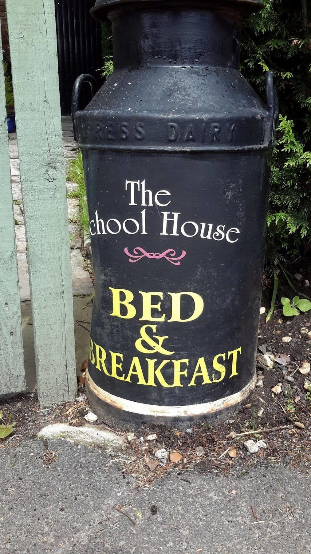 Bed and Breakfast The School House Уоррингтон Экстерьер фото